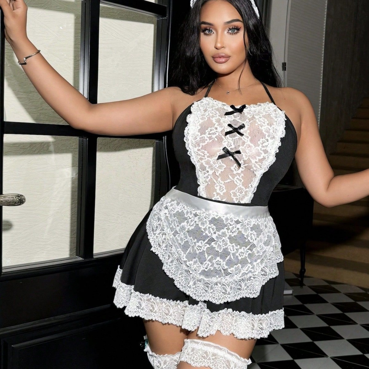 Cross-border foreign trade: sexy lingerie for Europe and the Americas, alluring styles, plus-size maid outfits, strapless lace garments, transparent sexy maid costumes.