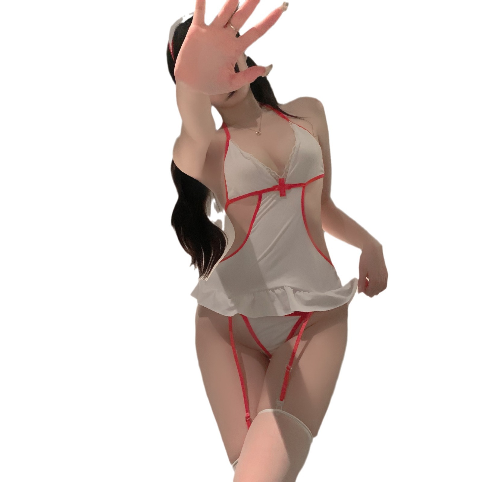 Water-themed sexy underwear, role-play nurse uniforms, alluring backless sets, miniskirts, nurse outfits that don’t need to be removed.