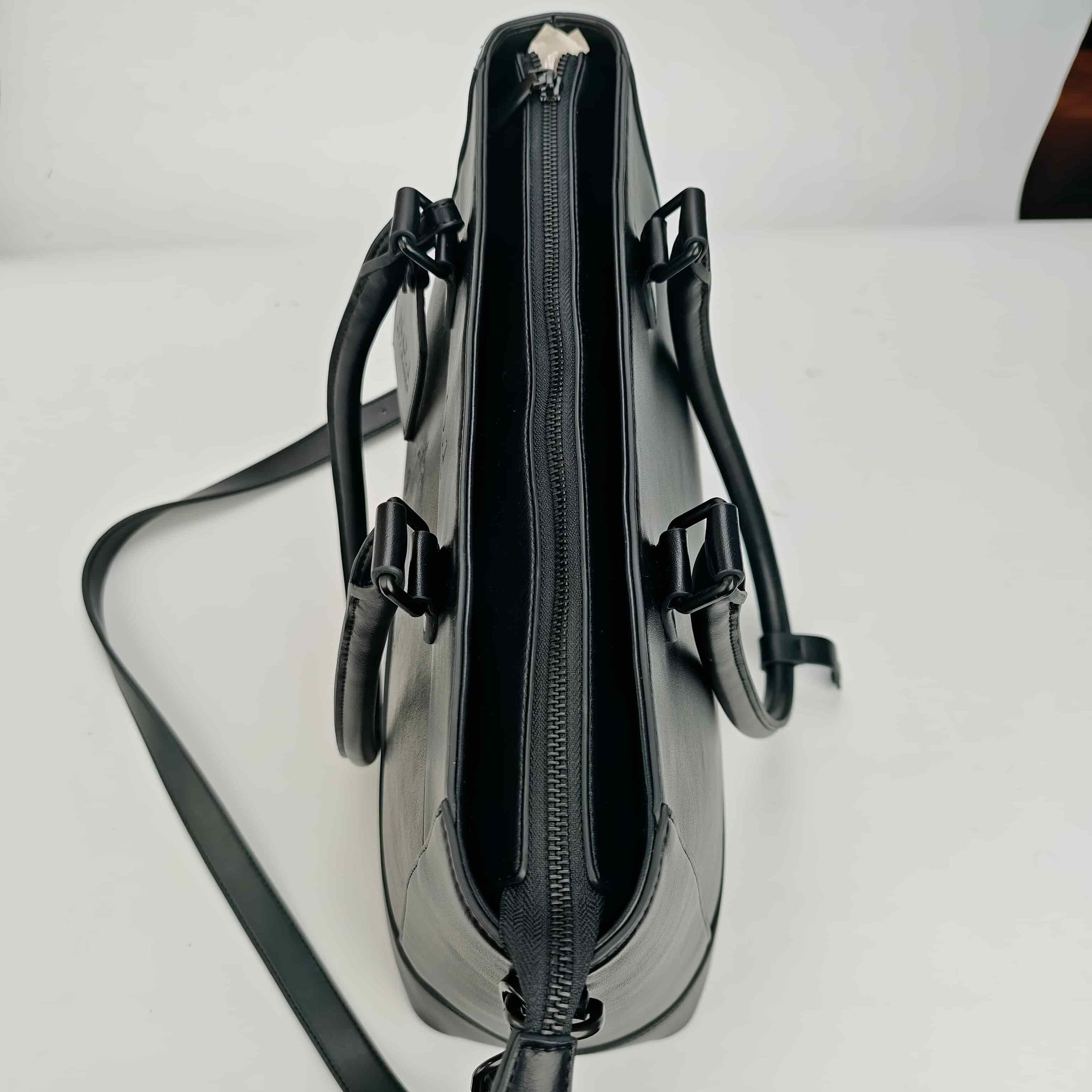 Luxurious, high-quality custom genuine leather women's handbags; Fashionable large-capacity crocodile print crossbody bags