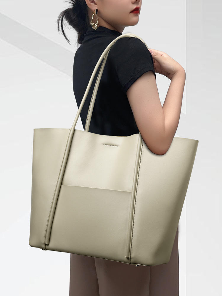Women's vintage suede woven handle handbag, multicolored wooden pendant, crossbody bag, suitable for daily travel use